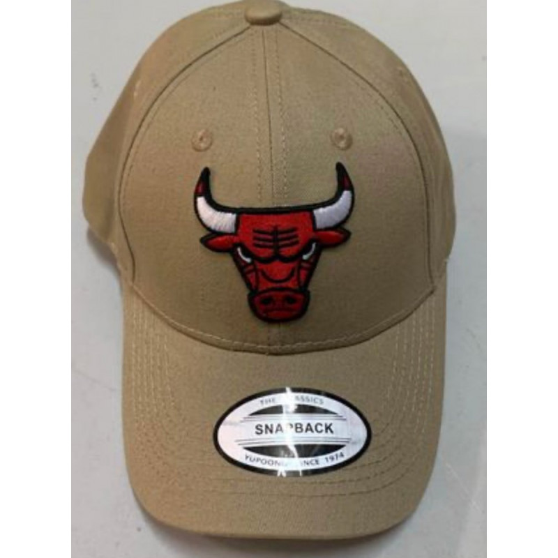 CHICAGO BULLLS NBA BEIGE CAP