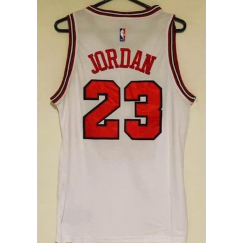 JORDAN BULLS 23 WHITE JERSEY