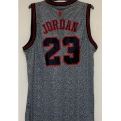 JORDAN BULLS 23 GREY JERSEY