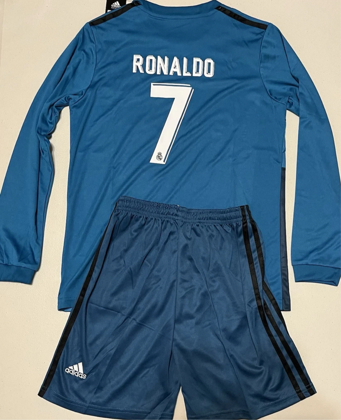 RONALDO REAL MADRID AQUA RETRO LONG SLEEVE KIDS SET