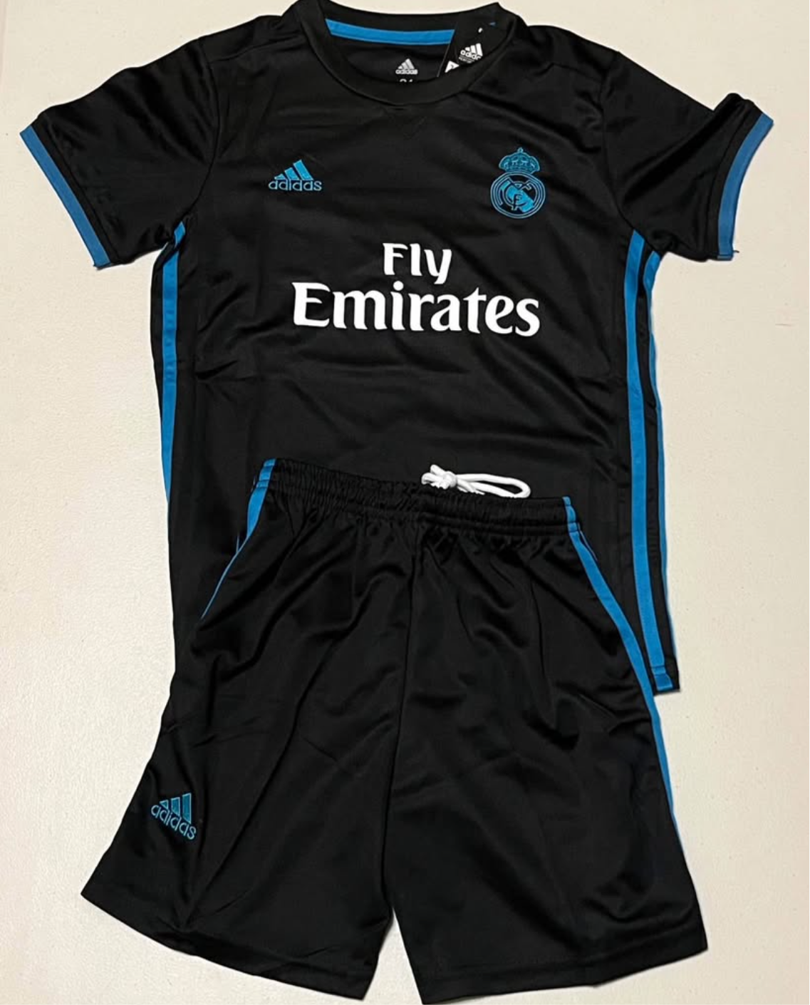 Real Madrid retro kids set