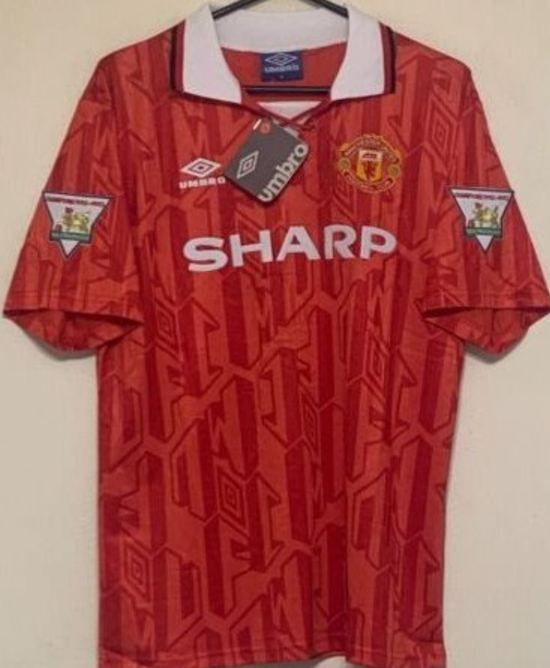 ERIC CANTONA MAN U HOME JERSEY