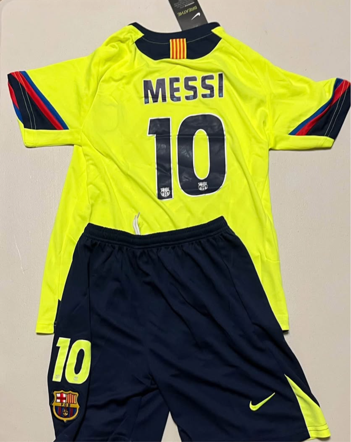 Messi Barcelona retro away kids set