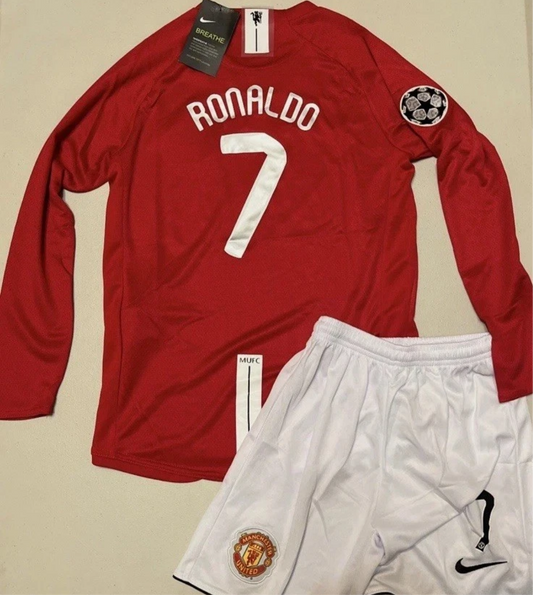 Ronaldo Man U 07/08 long sleeve champions league final kids set