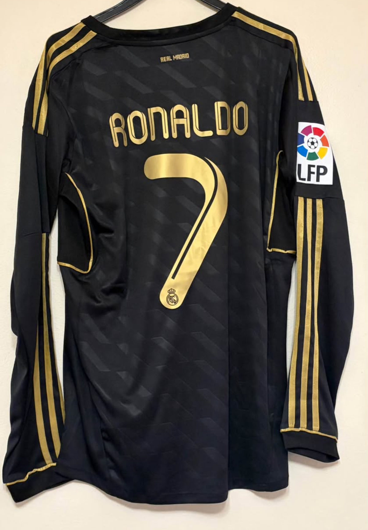 CRISTIANO RONALDO REAL MADRID BLACK AND GOLD LONG SLEEVE JERSEY