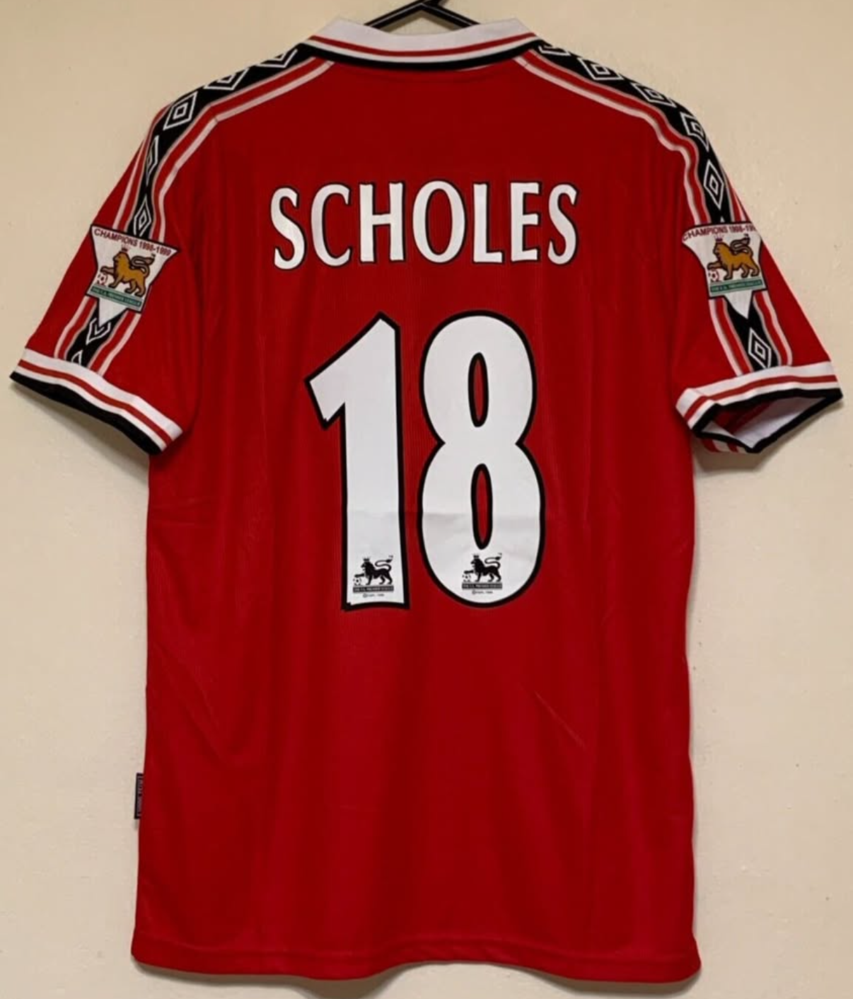 SCHOLES MAN U RETRO JERSEY