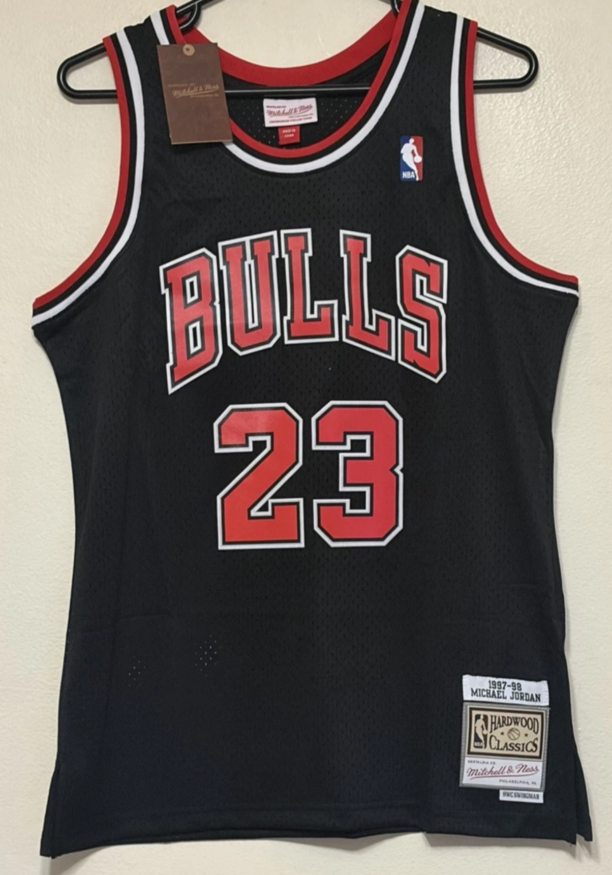 JORDAN BULLS NBA 1997/98 BLACK JERSEY