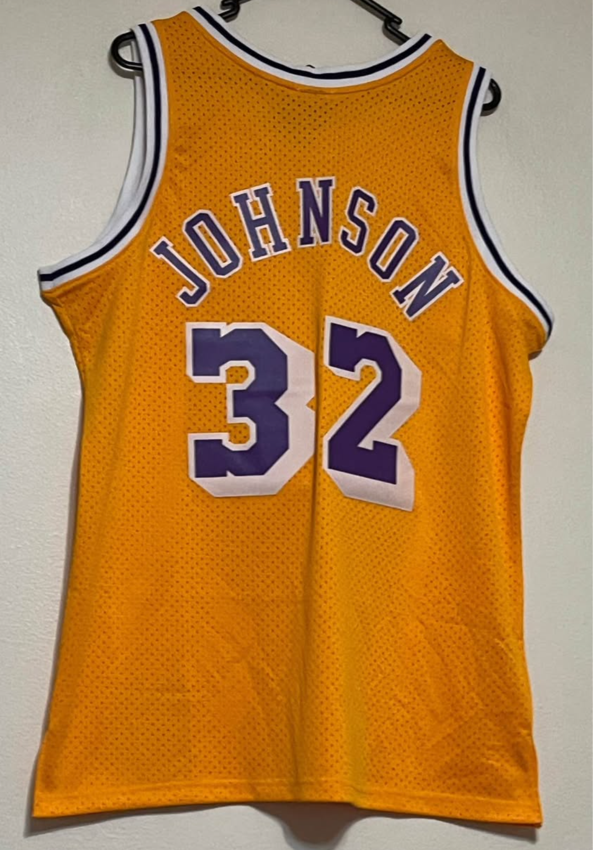 MAGIC JOHNSON LA LAKERS 1984/85 HOME JERSEY