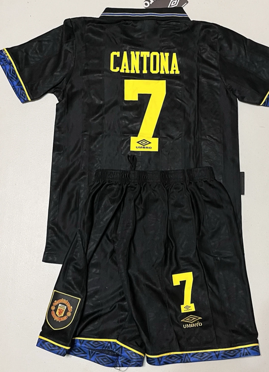 CANTONA BLACK MAN U RETRO KIDS SET
