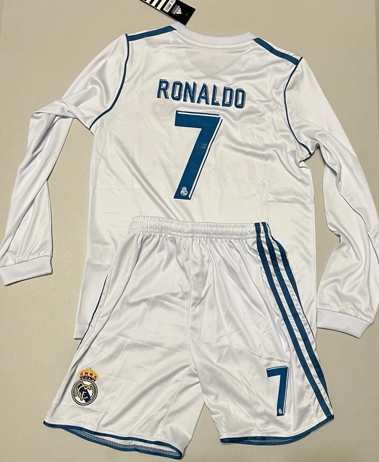 RONALDO REAL MADRID LONG SLEEVE WHITE AND GREEN SET