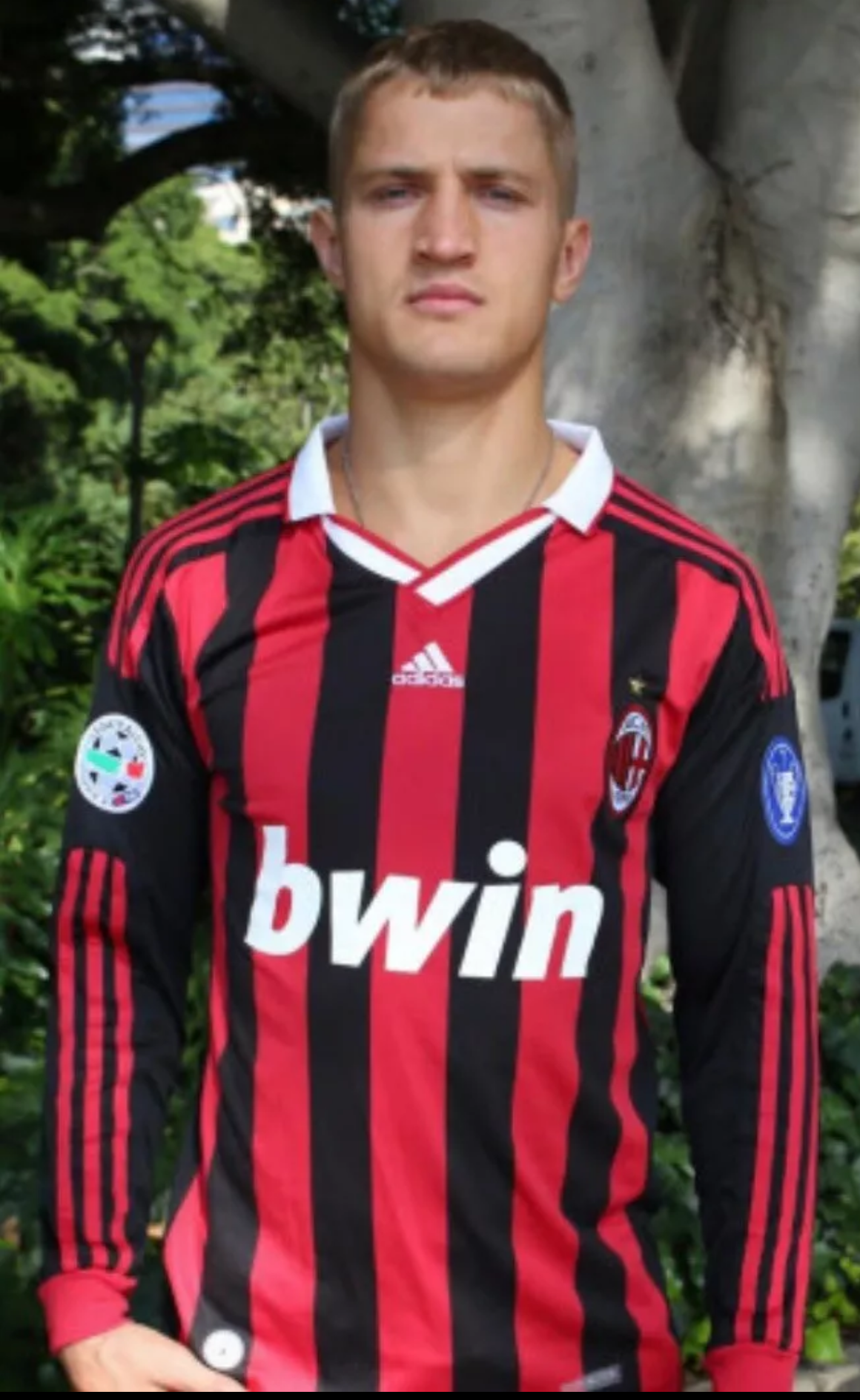 RONALDINHO AC MILAN JERSEY