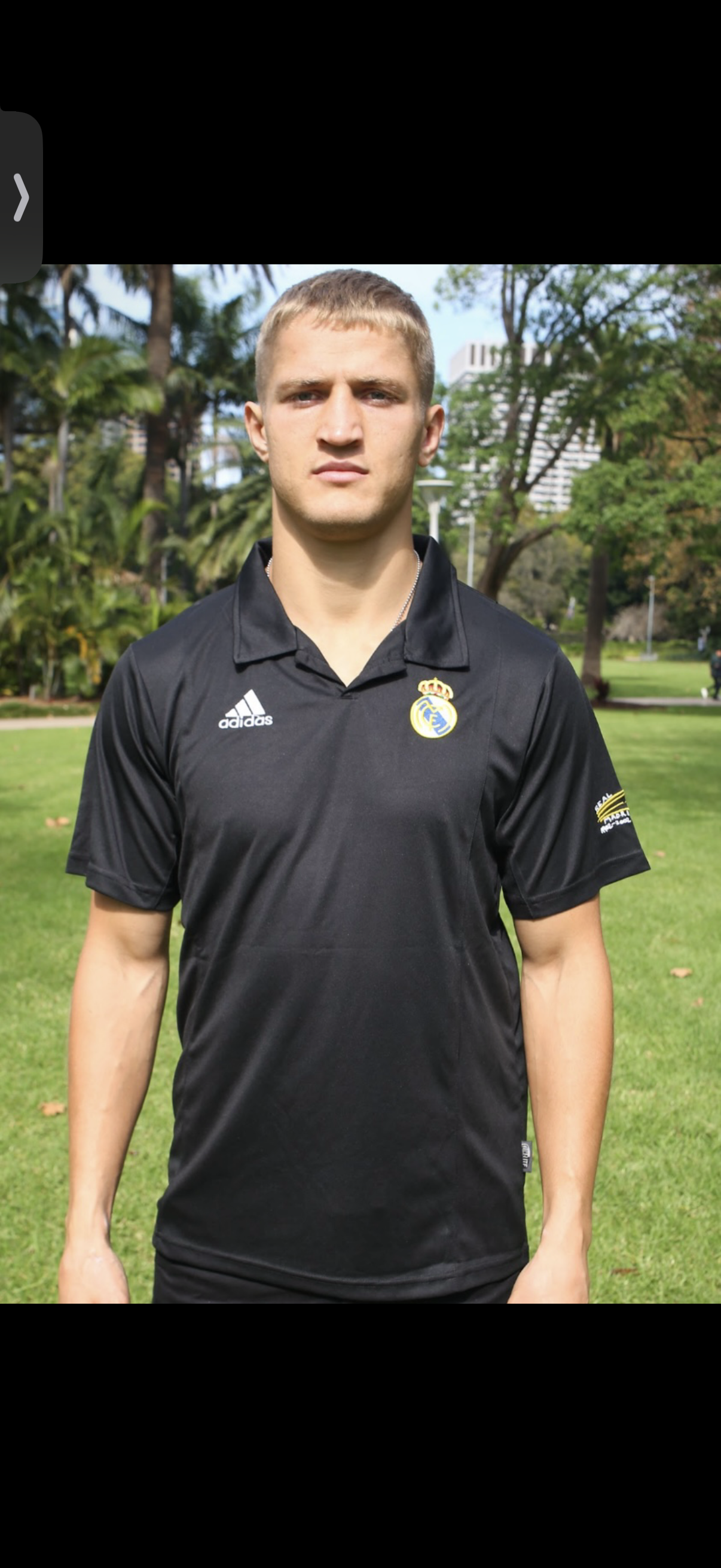 ZIDANE 2002 REAL MADRID JERSEY