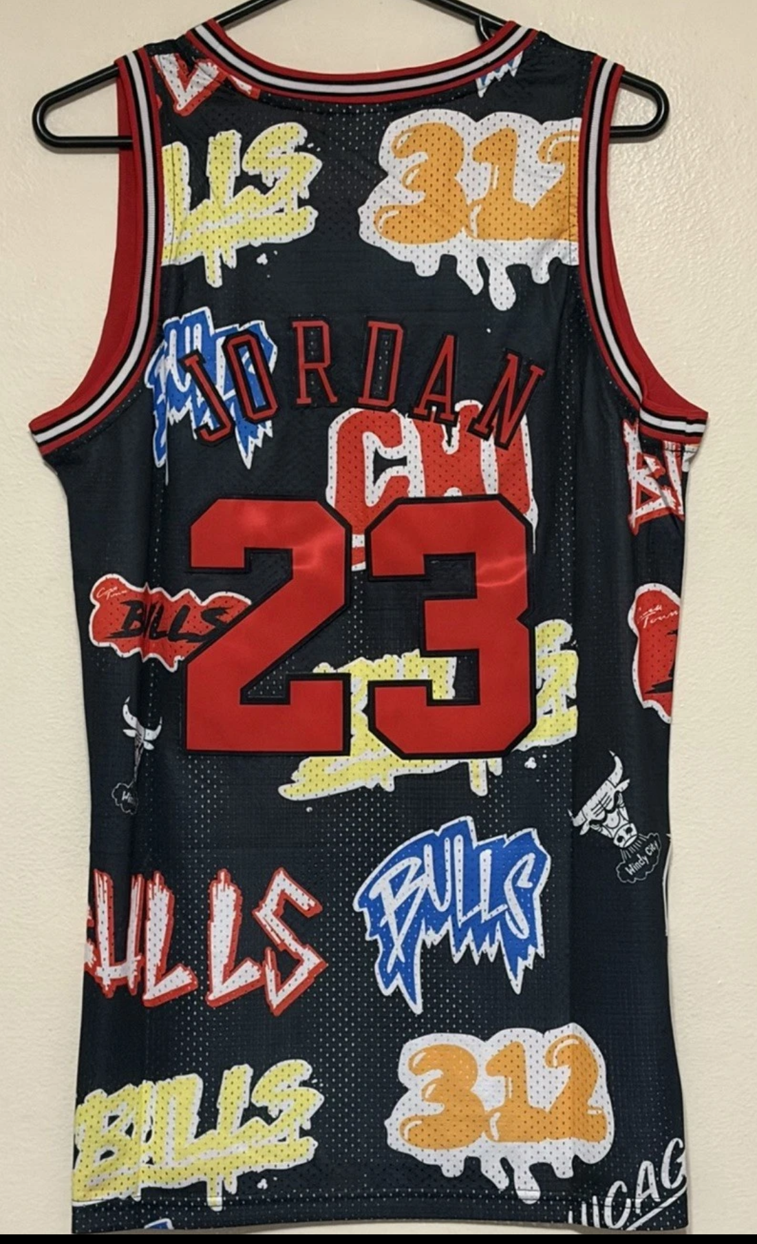 JORDAN BULLS NBA GRAFFITI JERSEY
