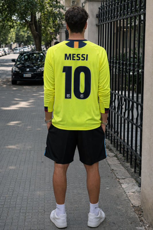 LIONEL MESSI BARCELONA FC LONG SLEEVE RETRO JERSEY