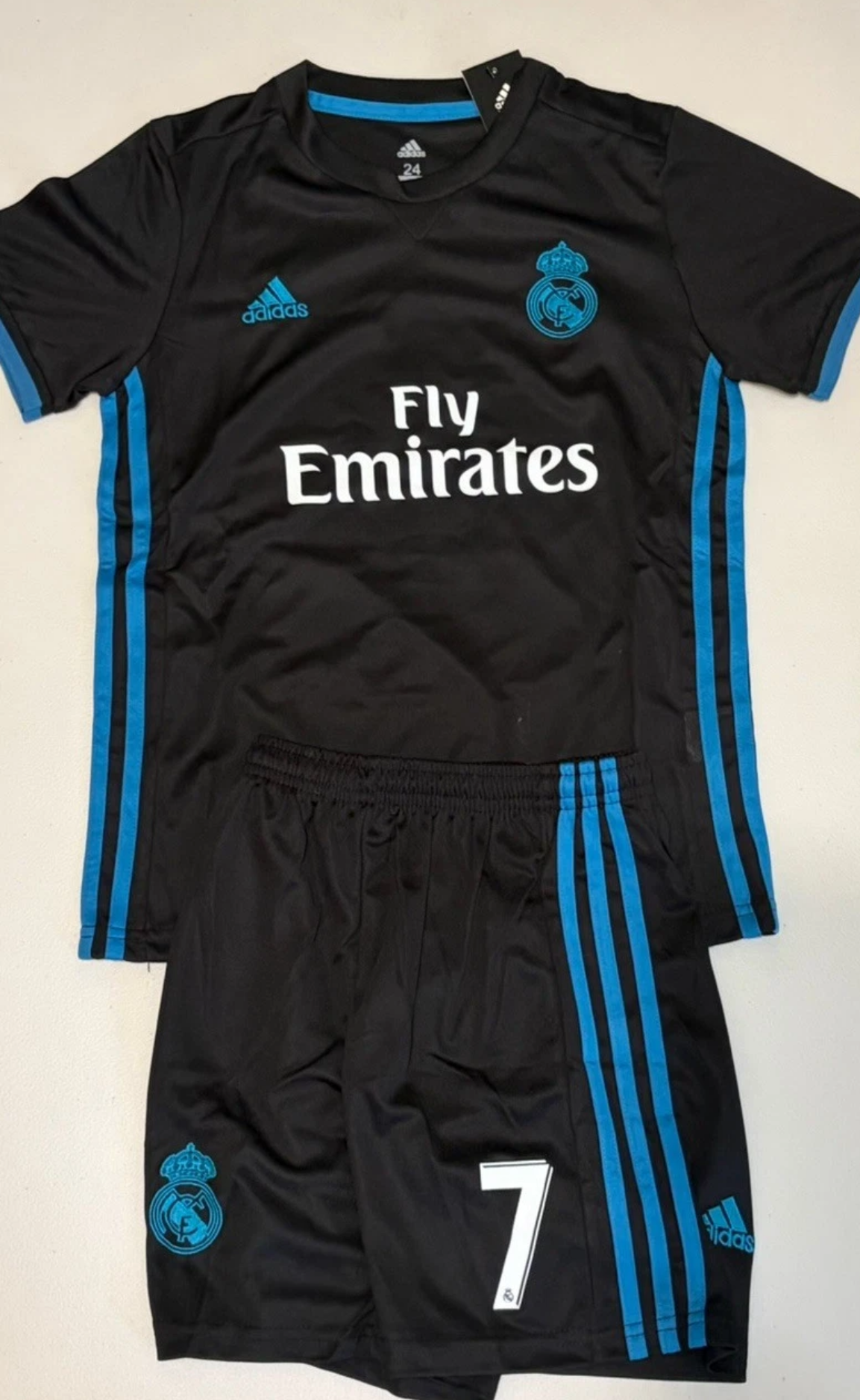 RONALDO REAL MADRID BLACK AND AQUA KIDS SET