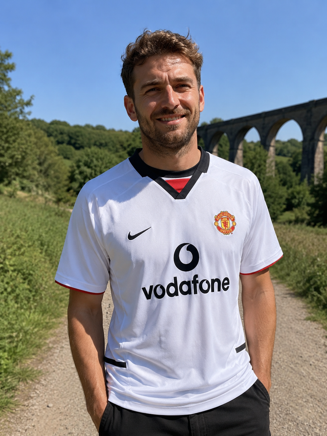 BECKHAM MAN U WHITE AWAY VODAFONE JERSEY