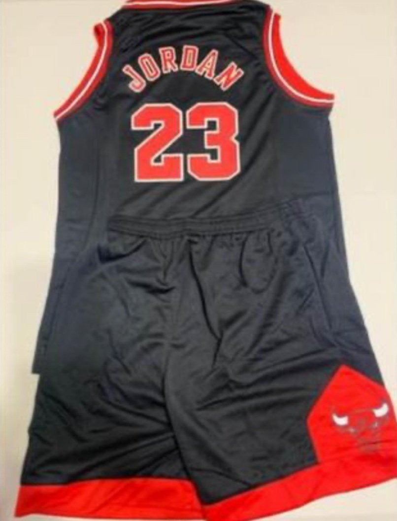 JORDAN BULLS 23 NBA BLACK KIDS SET