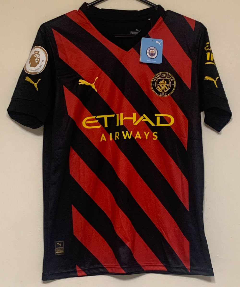 MAN CITY 22/23 BLACK AND RED AWAY
