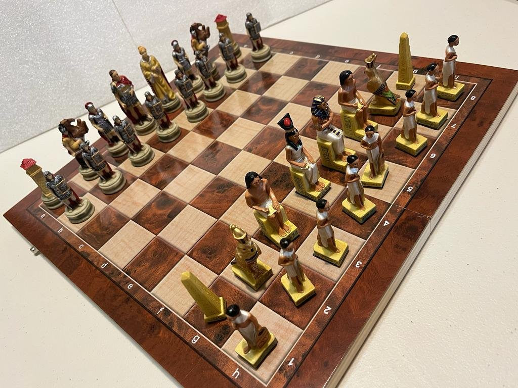 ROME VS EGYPT CHESS SET