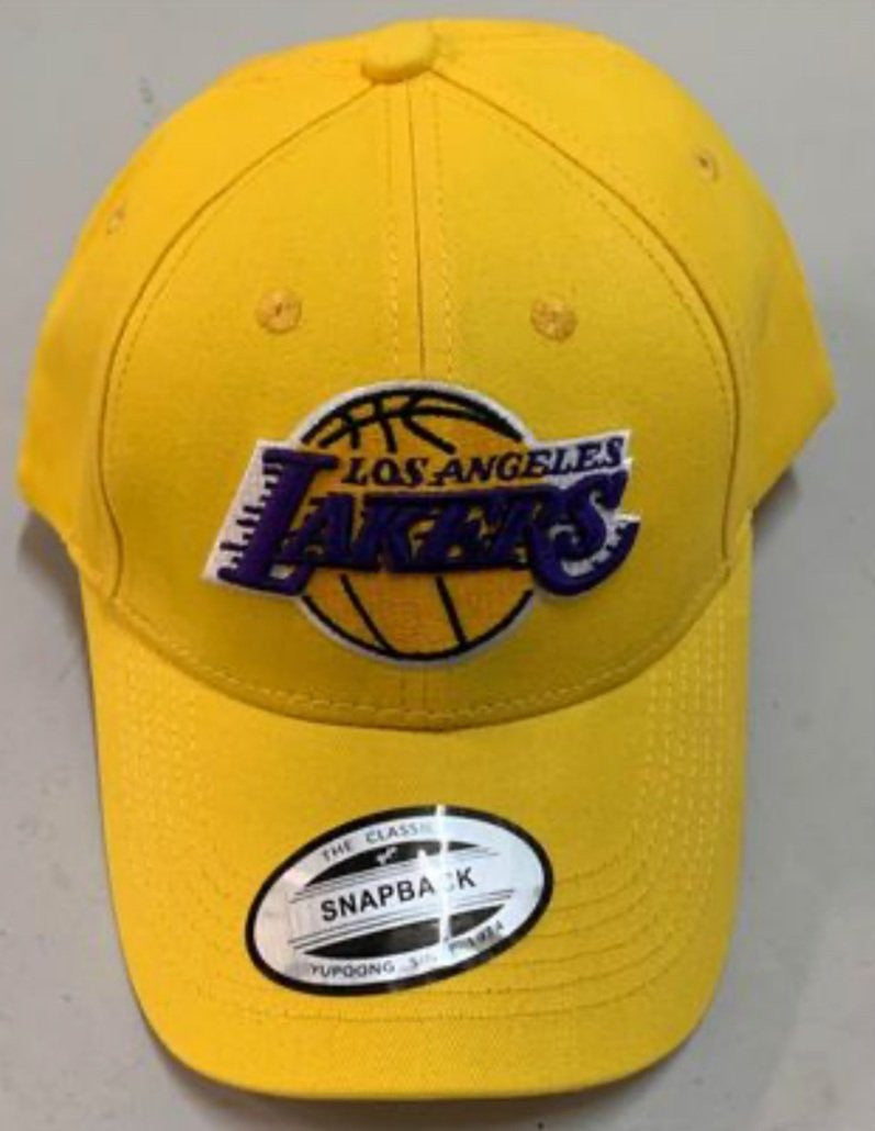 LA LAKERS NBA YELLOW CAP