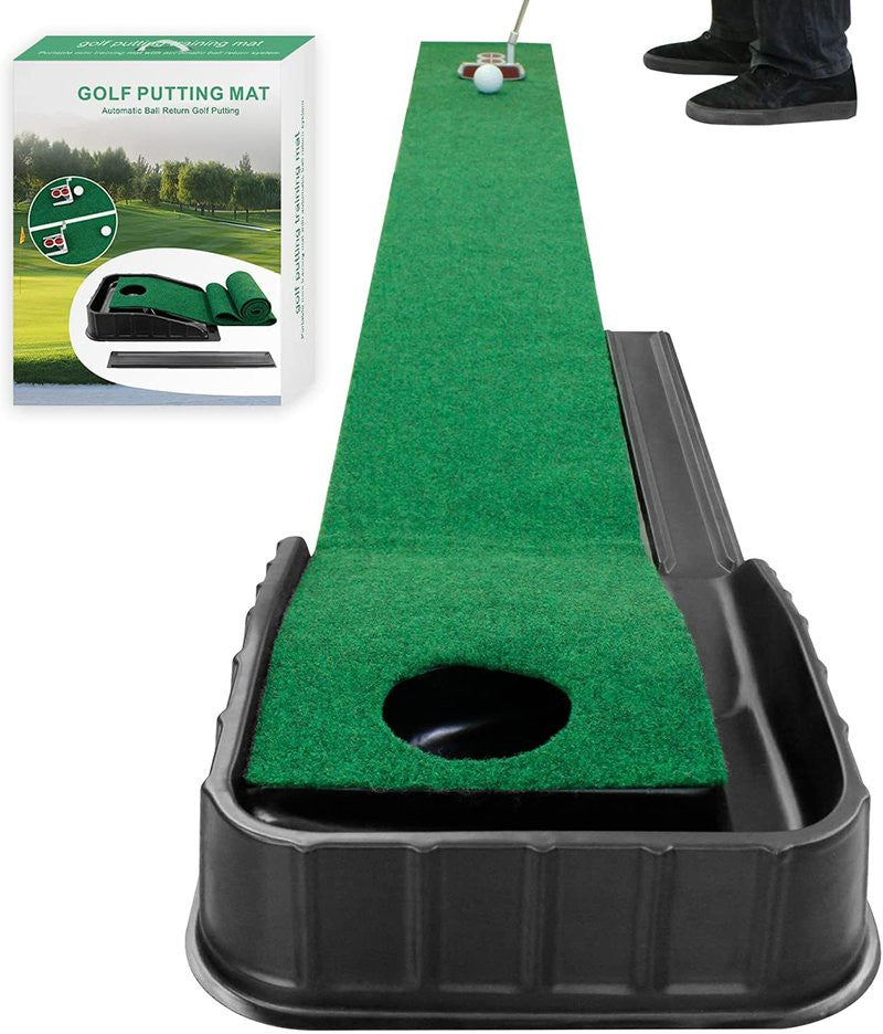 GOLF PUTTING GREEN