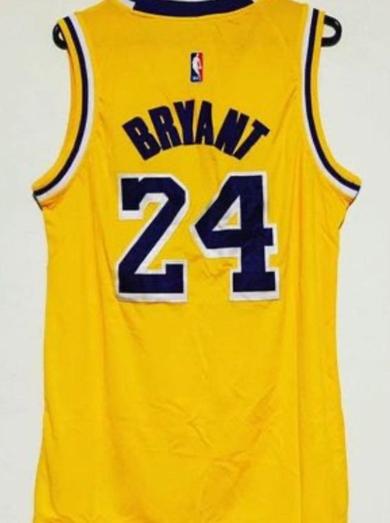 KOBE BRYANT LAKERS 24 JERSEY