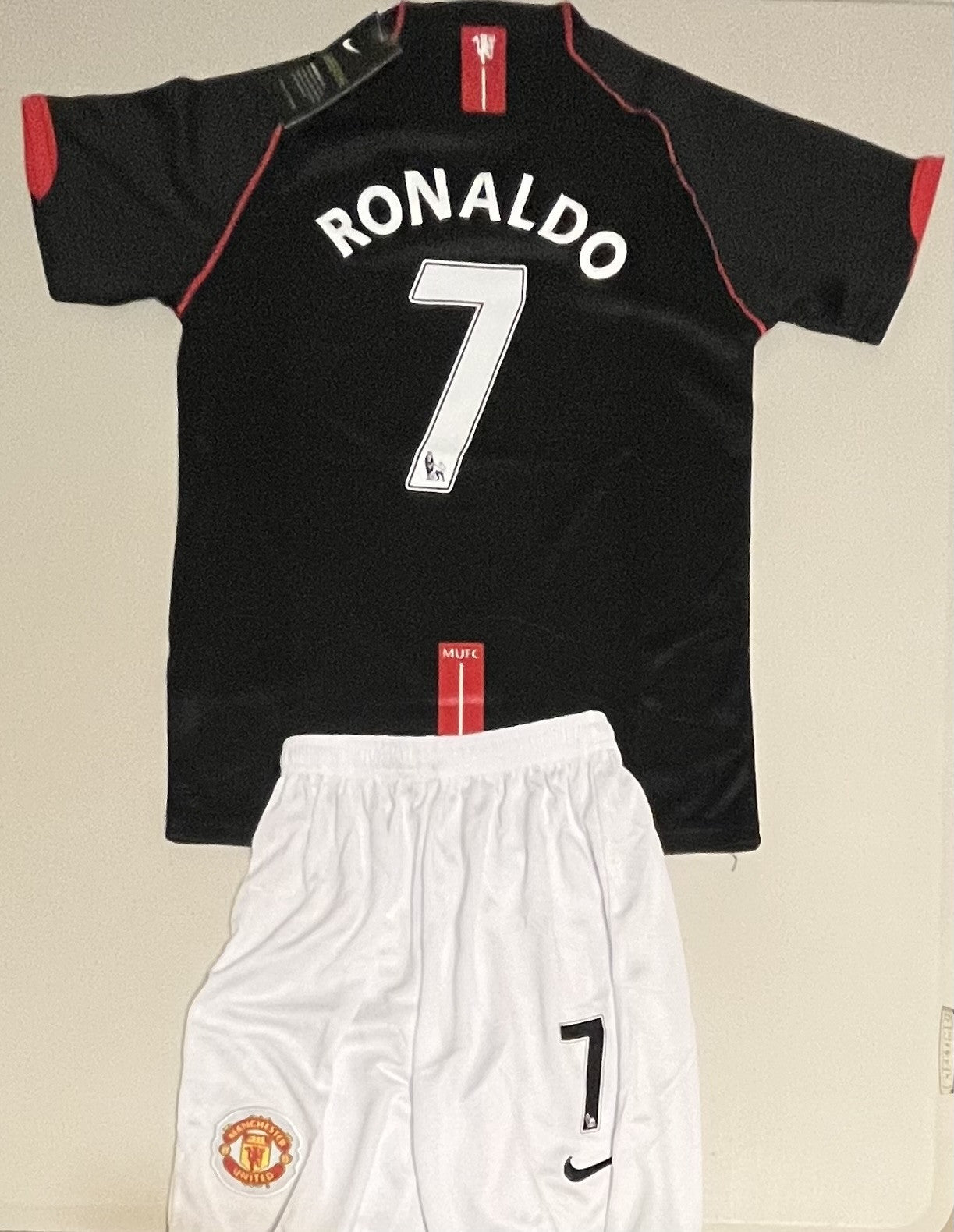 RONALDO MAN U BLACK 07/08 AWAY KIDS SET